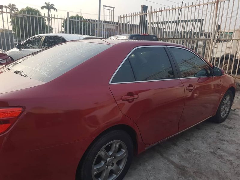 Thumbnail 7 of 2013 Toyota Camry le